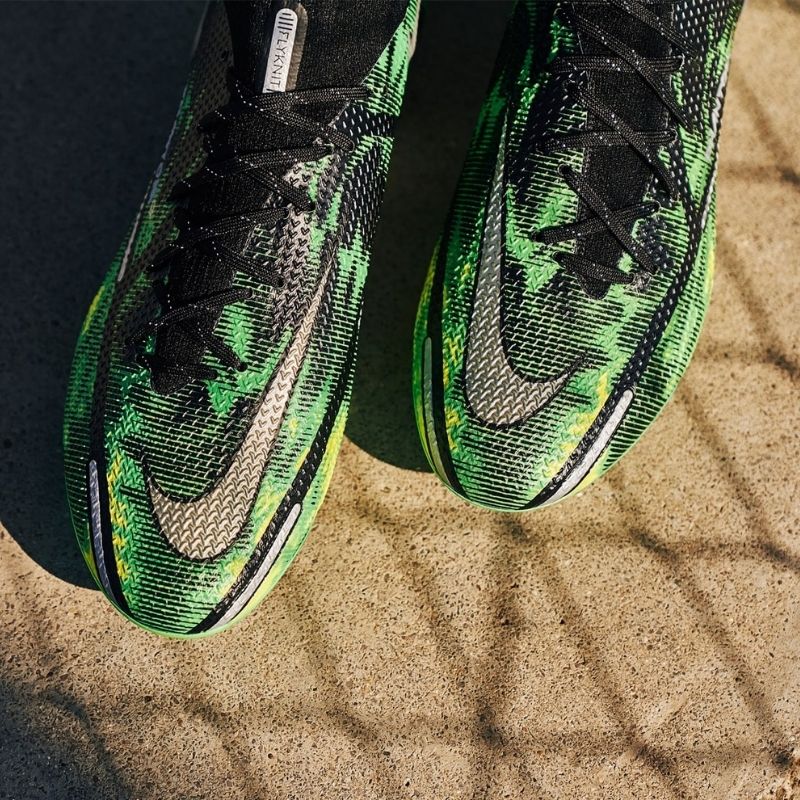 Giày bóng đá Nike Phantom GT II ‘Shockwave’